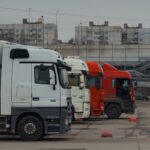 トラックのウイング修理費用の相場！業者別の料金と費用を抑えるポイント